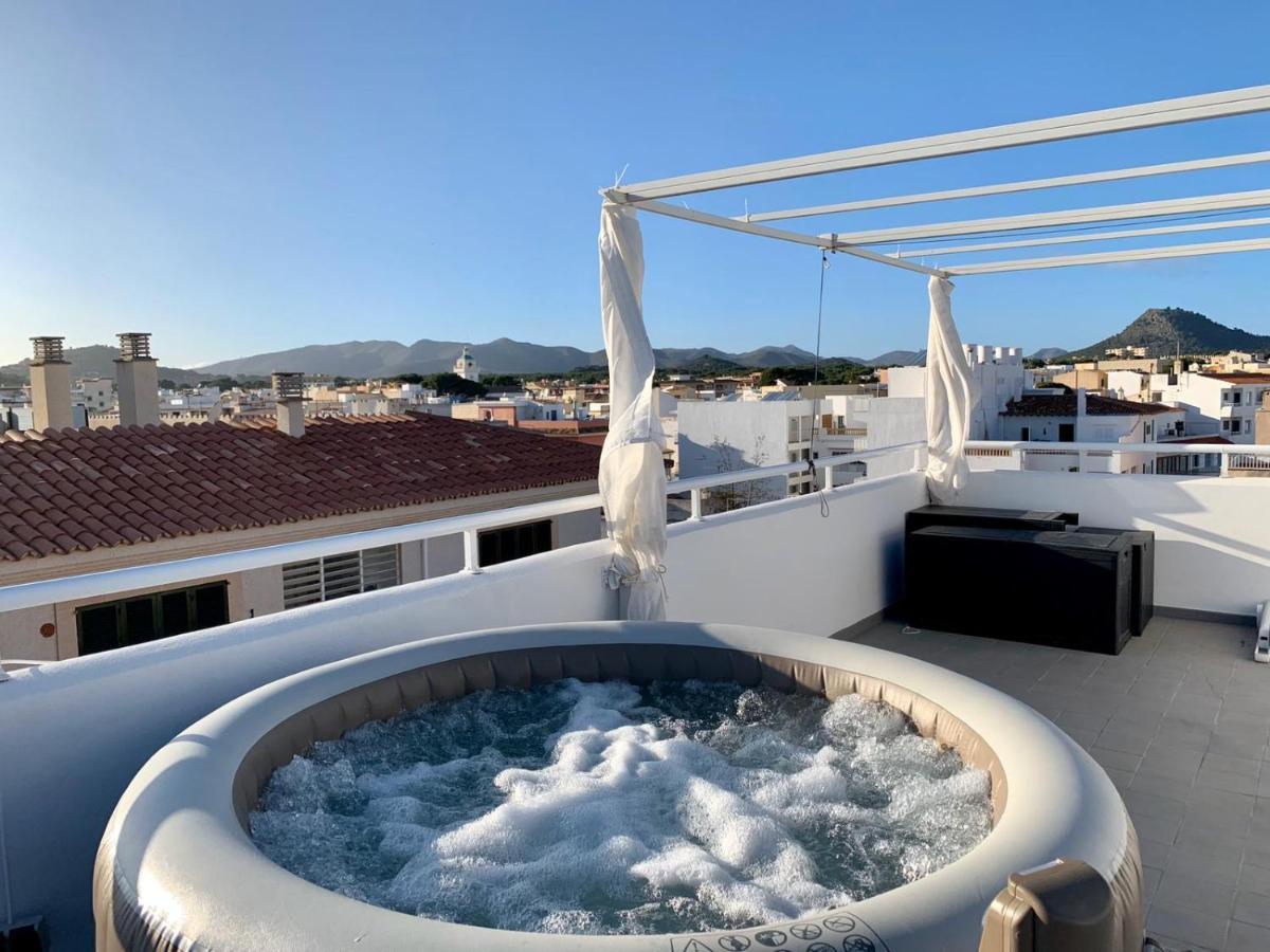Sonne & Meerblick Aus 40 Grad Heissem Whirlpool Geniessen - Zentral Am Hafen Und Dennoch Ruhig Кала Ратхада Екстериор снимка